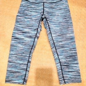 Zella Cropped Leggings Athletic Fitness Wear Size Small